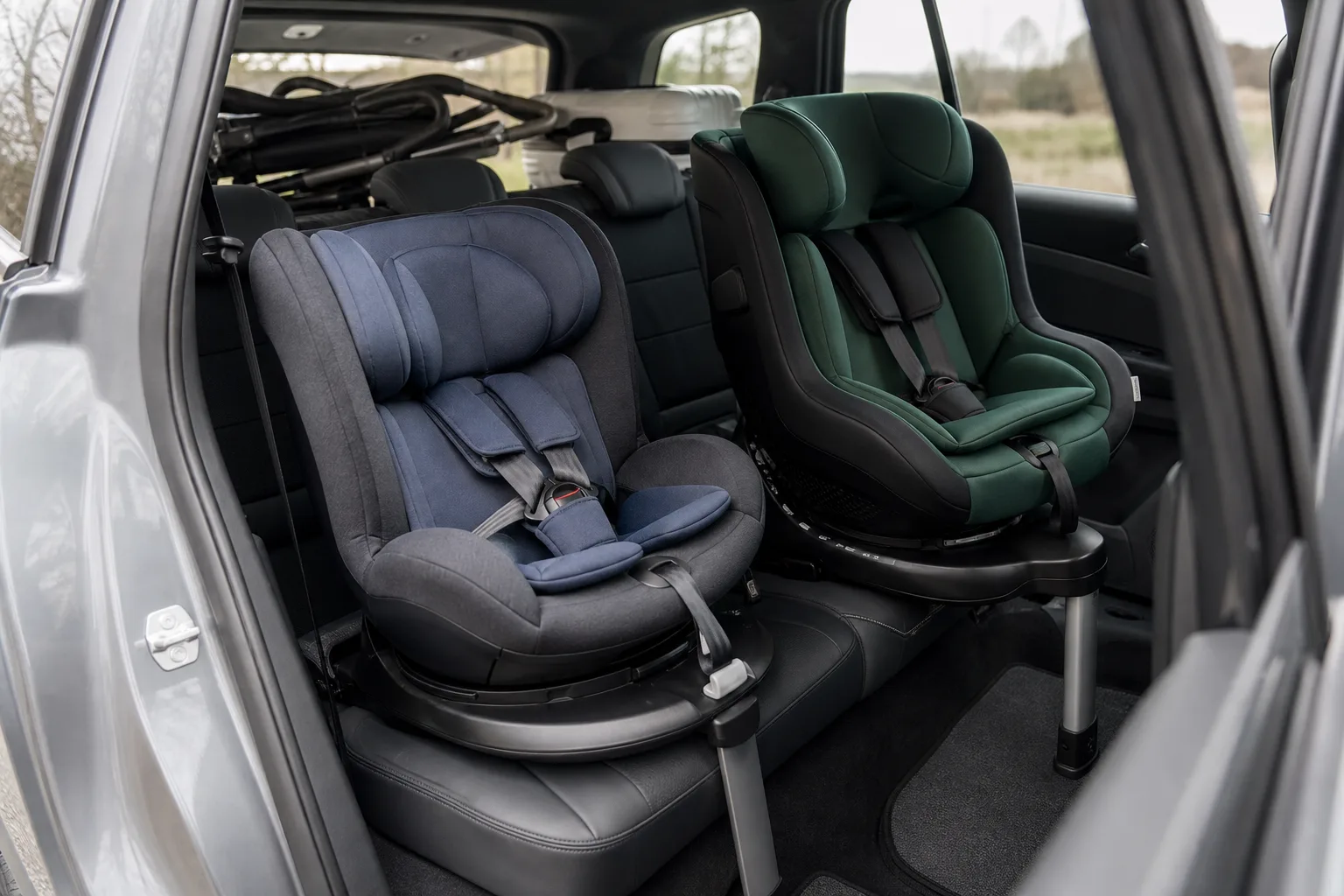 Babify Onboard 360 vs Maxi-Cosi Emerald 360 S